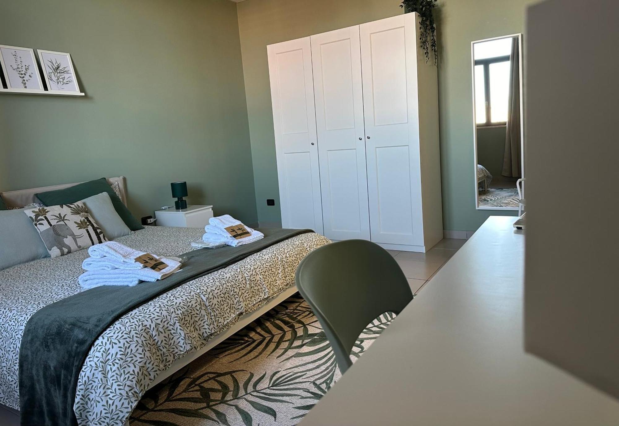Botanical Suite Барі Екстер'єр фото