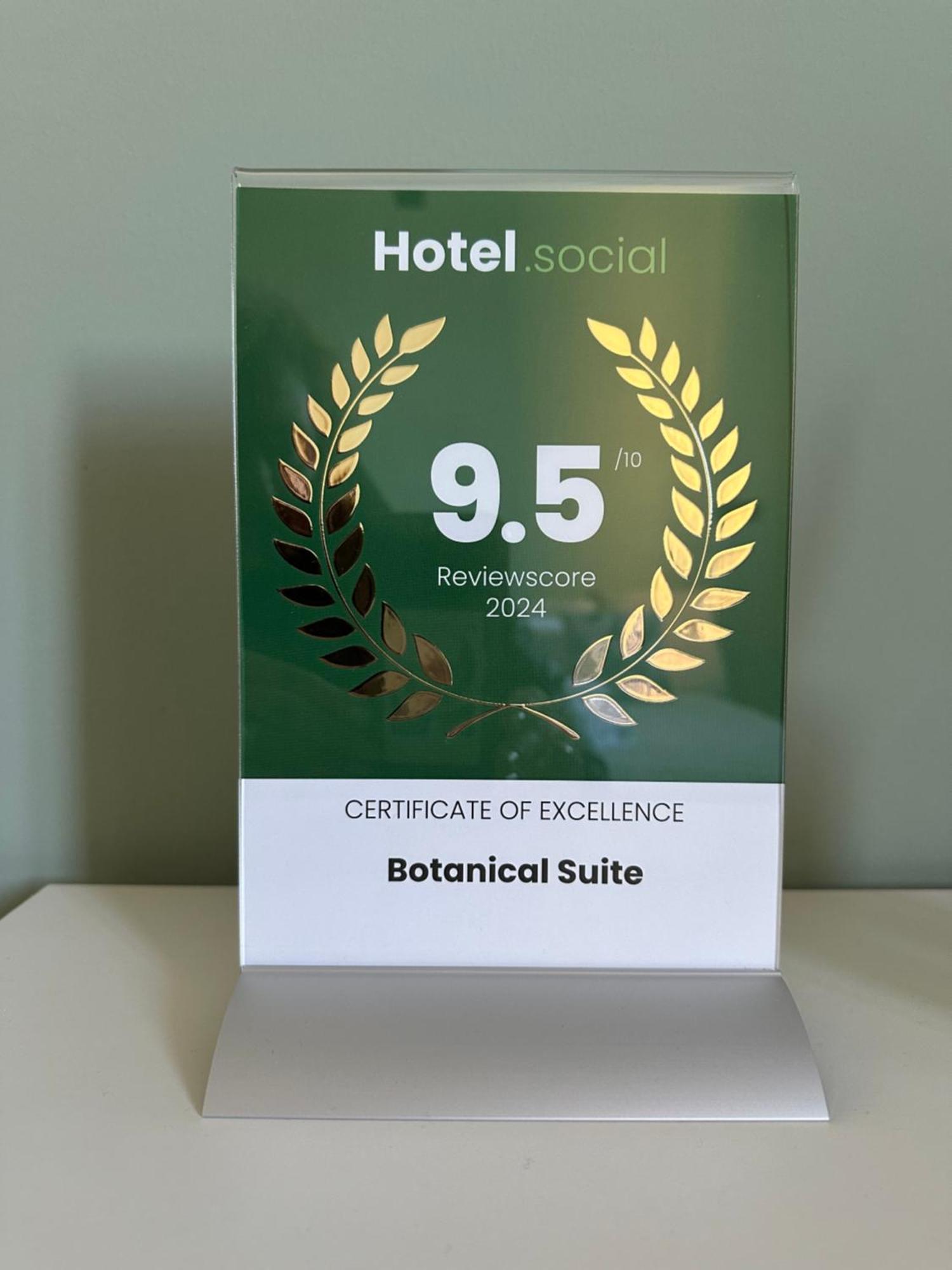 Botanical Suite Барі Екстер'єр фото